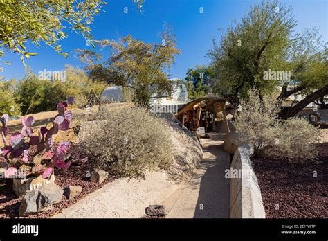 Cosanti originals hi-res stock photography and images - Alamy