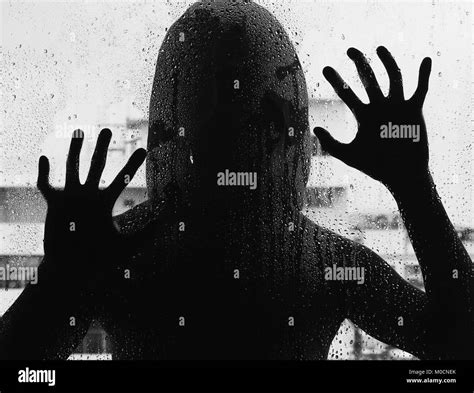 Shadowy figure hi-res stock photography and images - Alamy