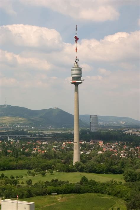 Pin by Şãღîã Şคlēē๓ on WORLD @ TOWERS & MINARETS | Visit austria, Tower, Danube