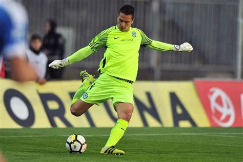 Vietnam NT unable to summon goalkeeper Filip Nguyen now