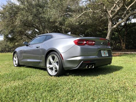 2020 Chevrolet Camaro LT1 Review: A Gift For All, But Mostly Americans - Motor Illustrated