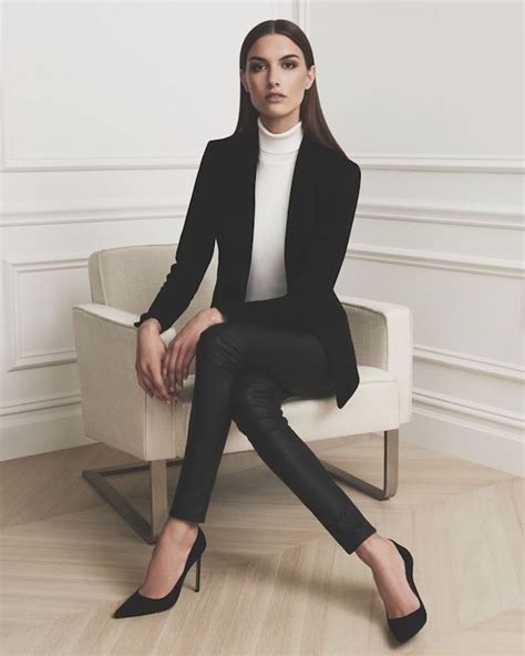 Business Outfit Frauen konservativ elegant Elegant Work Outfits, Winter Outfits For Work, Work ...