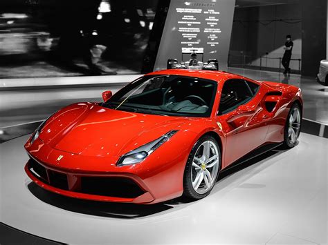 Ferrari 488 - Wikipedia