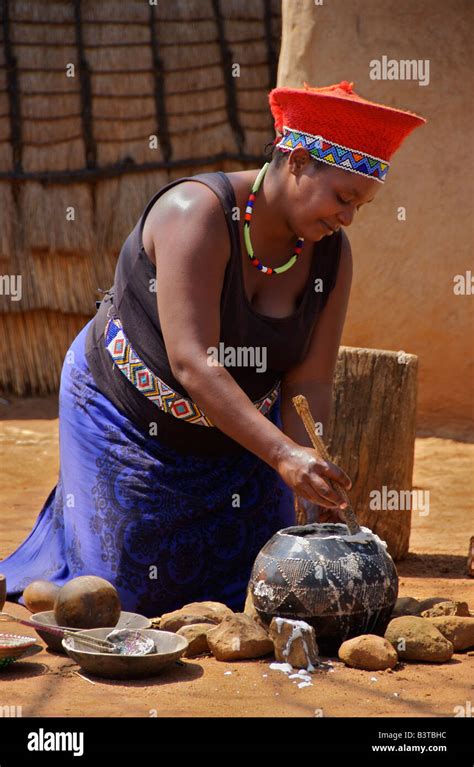 Beer pot africa hi-res stock photography and images - Alamy