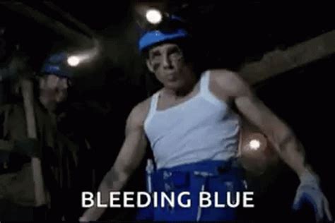 Ben Stiller Blue Steel GIF - Ben Stiller Blue Steel Walking - GIF-ləri ...