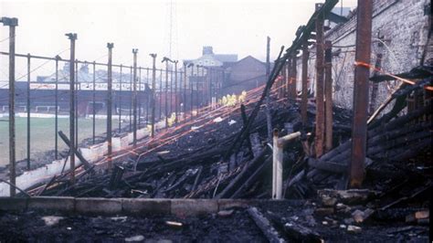 Bradford City stadium fire disaster remembered - BBC Sport