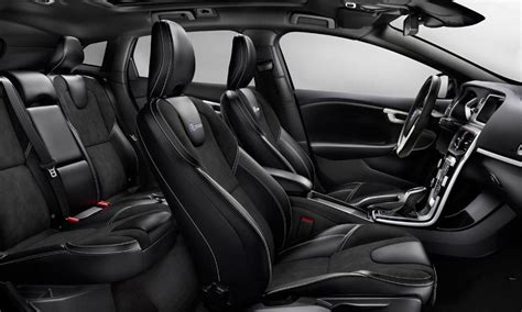 The interior of the The Volvo V40 R-Design. | Volvo v40, Volvo, Car ...