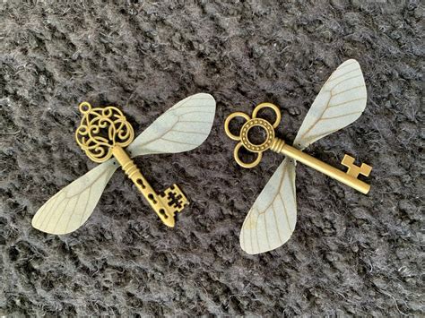 Harry Potter inspired Flying Keys Harry Potter inspired Keys | Etsy