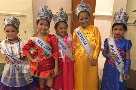 Miss Universe candidates meet mini-me's, play 'pak-ganern' in Cebu | ABS-CBN News