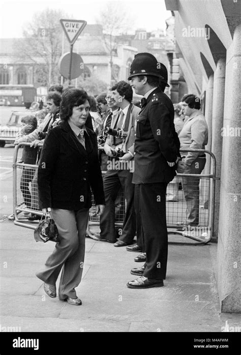 London when peter sutcliffe trial continued old bailey hi-res stock photography and images - Alamy