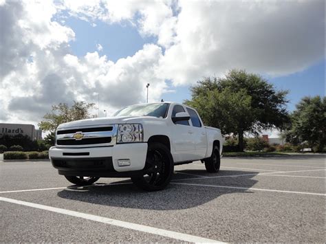 First Drive: 2015 Chevrolet Silverado 1500 Custom - Design Corral