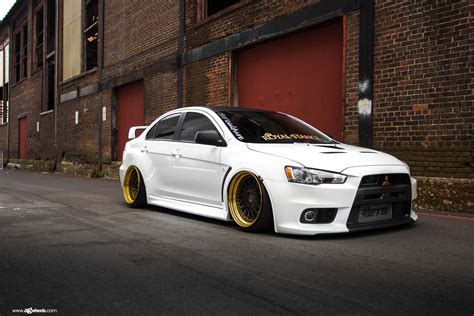 Mitsubishi Lancer Evolution on Air Suspension by Avant Garde — CARiD.com Gallery