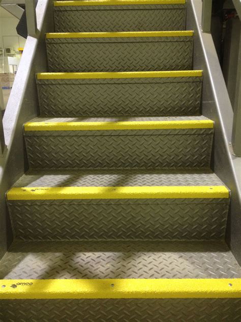 Stair Treads - Anti Slip Stair Treads | Non Slip Stair Treads