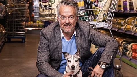 “Fressnapf” boss helps animals in need: dog food made him a billionaire - people - timenews