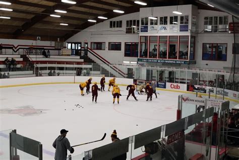 Gophers Men's Hockey team stops in Alexandria - Alexandria Echo Press | News, weather and sports ...