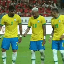 Neymar Jr Raphina GIF - Neymar Jr Raphina Lucas Paqueta - Discover & Share GIFs