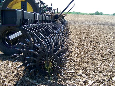 3400/3500 Standard Rotary Hoe - Yetter Co