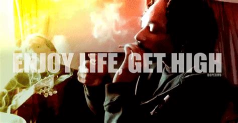 Smoke Weed Everyday GIFs - Find & Share on GIPHY