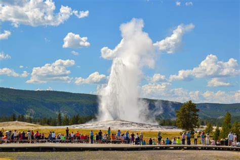 Upper Geyser Basin and Yellowstone's Old Faithful