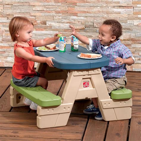 20 Picnic Table Set for Kids for Endless Outdoor Fun | Home Design Lover