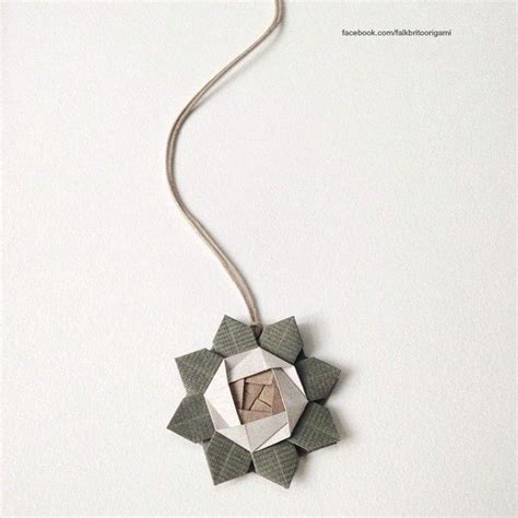 Origami Bookmark Flower | Origami design, Origami, Origami star box