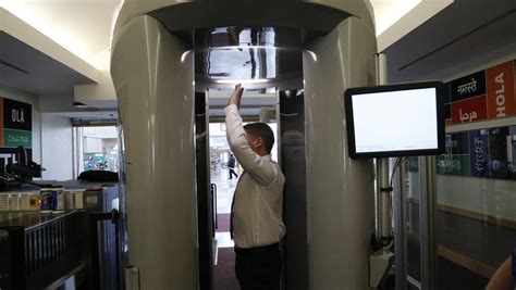 Full-body scanner unveiled at Ithaca airport