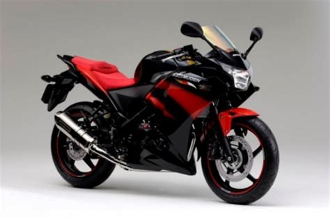 2011 Honda CBR250R Mugen Review - Top Speed