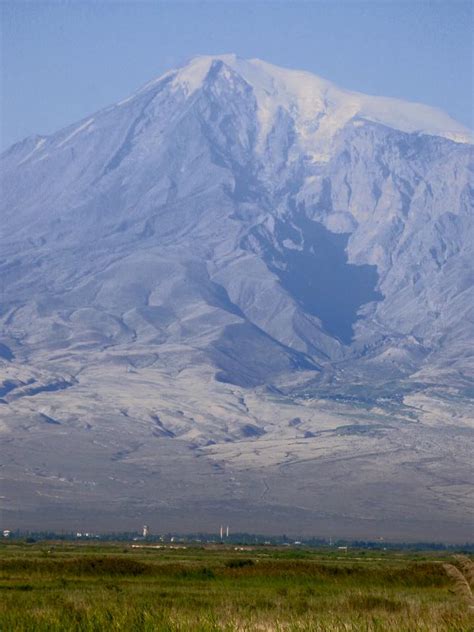 Armenia: Mount Ararat – Travel2Unlimited