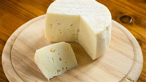 6 Best Rated Italian Semi-soft Cheeses - TasteAtlas