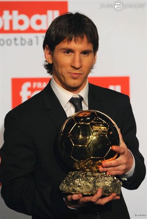 Lionel Messi ballon d'or 2009 | Fotos de messi, Fotos de lionel messi ...