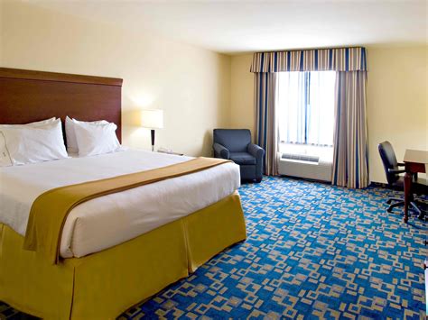 Hotels in Jourdanton, TX | Holiday Inn Express & Suites Jourdanton-Pleasanton