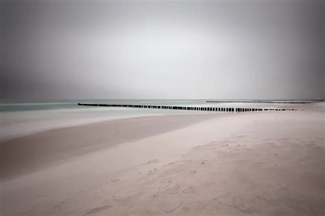 Emptiness by Gundula Walz, Photography, Digital | Art Limited