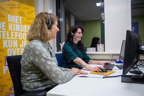 Kindertelefoon vertrekt volgend jaar uit Almelo, vrijwilligers zijn verbaasd | Almelo | tubantia.nl