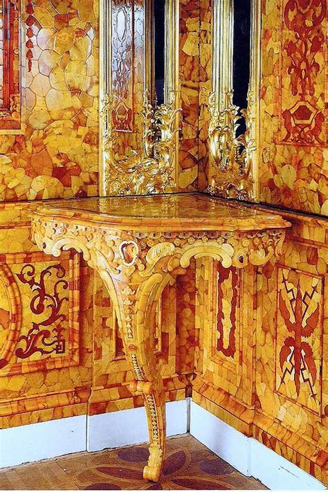 Mystery of the Amber Room at Catherine Palace | Sand In My Suitcase