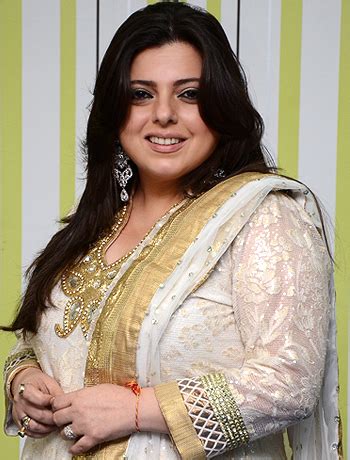 Delnaaz Irani Wiki, Biography, Dob, Age, Height, Weight, Husband ...