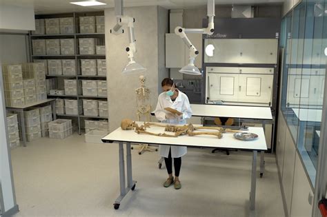 Anthropology Lab - Eurac Research