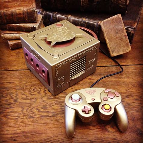 Nintendo GameCube Zelda silver edition Nintendo Games, Nintendo ...