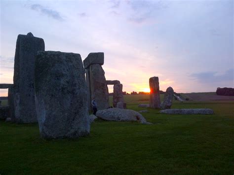 Stonehenge-Sunrise-September-2013 (13) | Stonehenge Sunrise … | Flickr