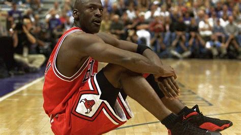 El último hito de Michael Jordan: 2,2 millones por sus zapatillas de las finales de la NBA 1998