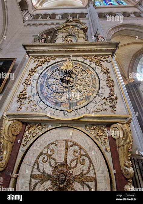 Saint-Jean cathedral, interior view, Lyon, France Stock Photo - Alamy