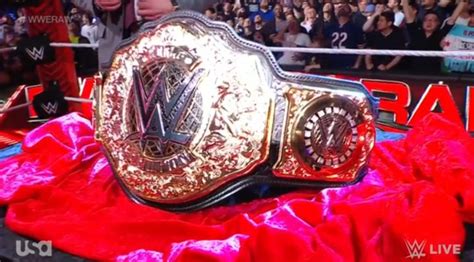 Triple H Introduces New WWE World Heavyweight Championship Title ...