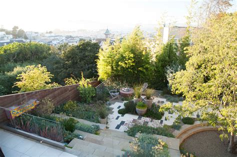 Jewel Box Garden - Shades of Green Landscape Architecture