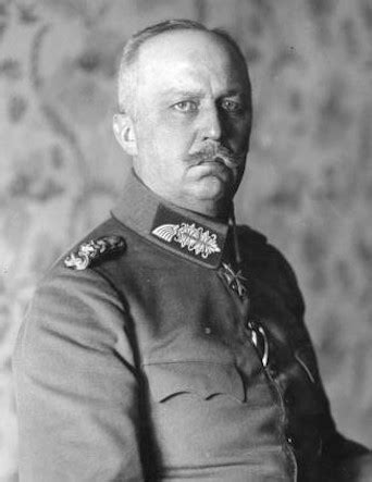 File:Bundesarchiv Bild 183-2005-0828-525 Erich Ludendorff (cropped)(b ...