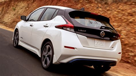 2018 Nissan Leaf SV (US) - Wallpapers and HD Images | Car Pixel