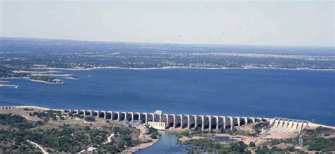 Lakes and Water Access in the Highland Lakes area in the Texas Hill Country