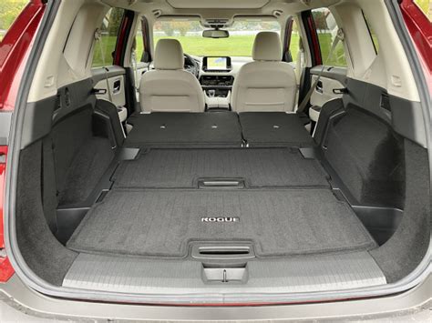 nissan rogue cargo space with seats down - hueschnibbe