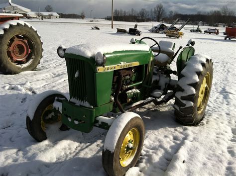 1963 John Deere 1010 Tractors - Utility (40-100hp) - John Deere MachineFinder