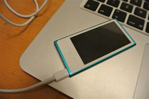 7th Generation iPod Nano Review | Previous Magazine