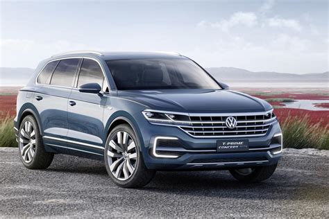 2017 Volkswagen Touareg SUV gets ready for launch | Carbuyer