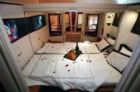 Singapore Airlines revamps First and Business Class cabins. Don't we ...